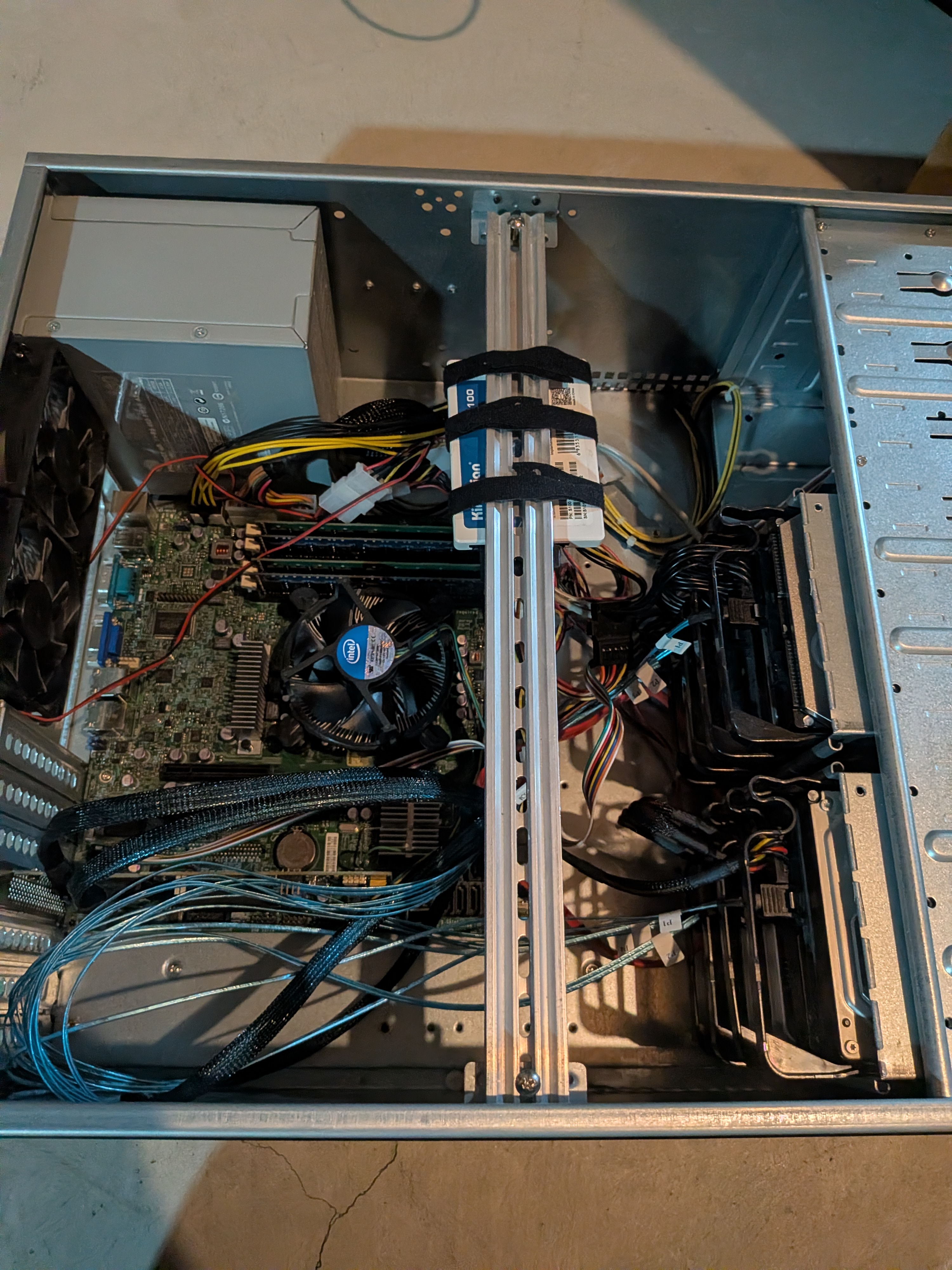 storage-array-case-open.jpg